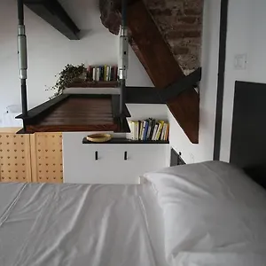 loft-allacquario.hotelitalianriviera.com/